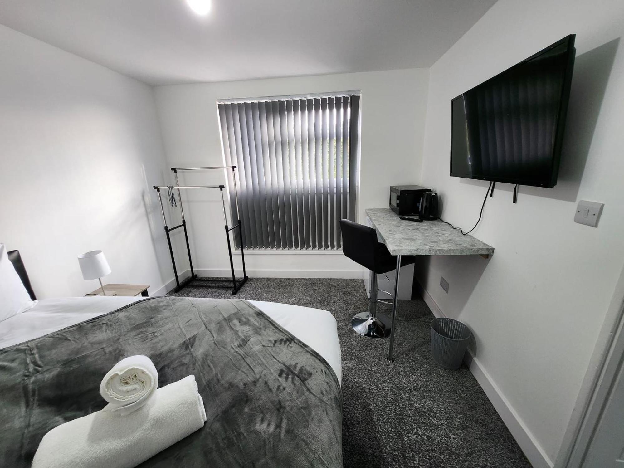 4 Bedroom 2 Bathroom Shared House - Near Bhx And Nec Birmingham Zewnętrze zdjęcie